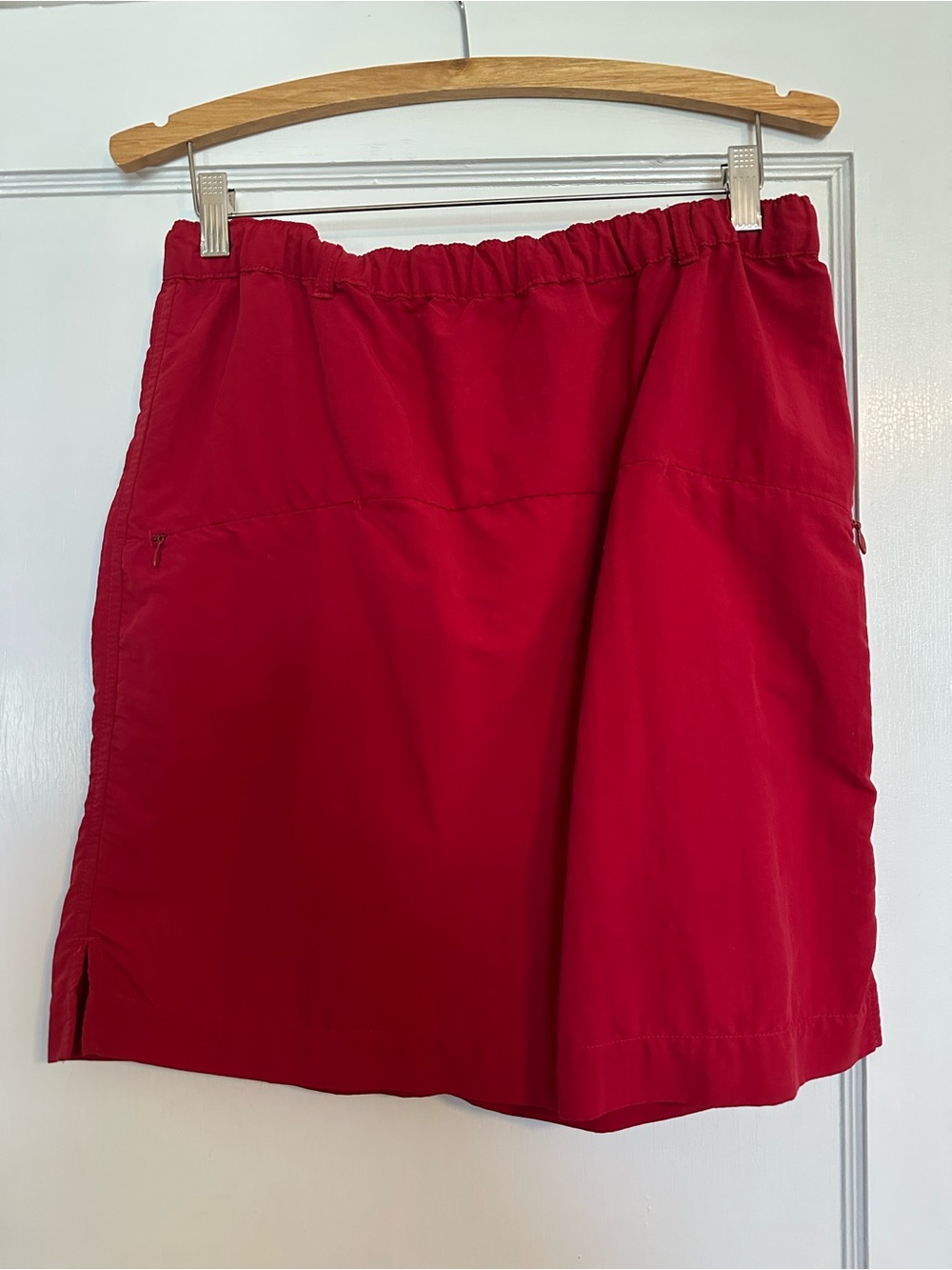 Royal Robbins Red Elastic Waist Outdoor Skirt sz M